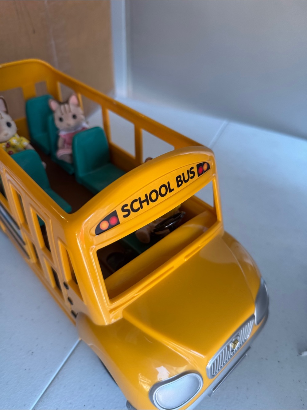 Calico Critters School Bus - Picture 2 of 7